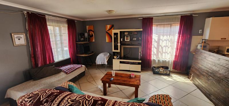 2 Bedroom Property for Sale in Theresa Park Gauteng