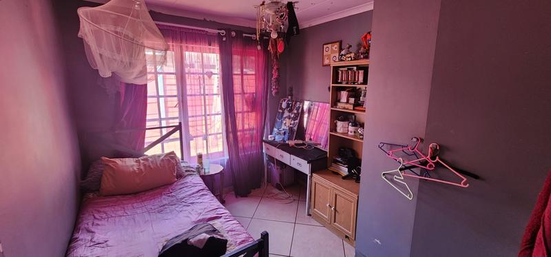 2 Bedroom Property for Sale in Theresa Park Gauteng