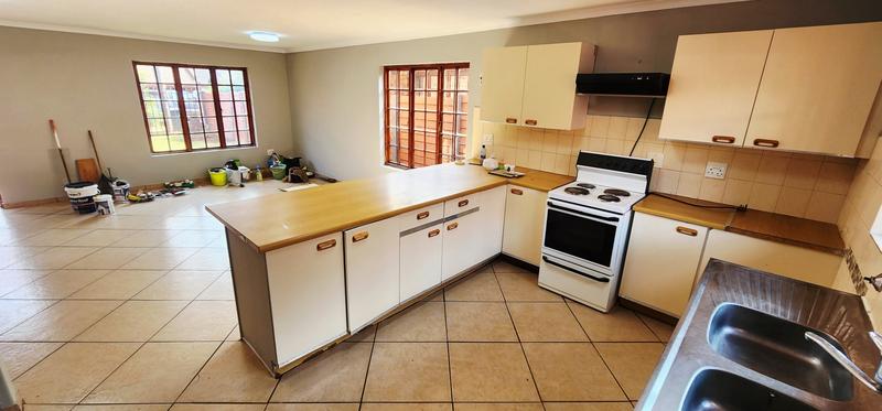 2 Bedroom Property for Sale in Theresa Park Gauteng