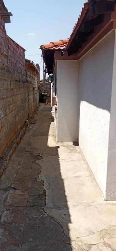 4 Bedroom Property for Sale in Orlando Gauteng