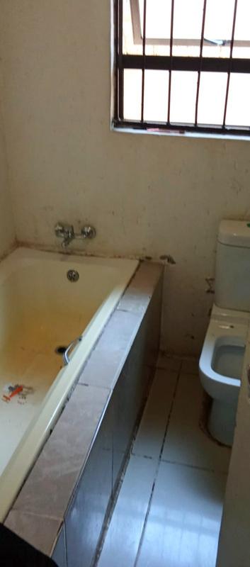4 Bedroom Property for Sale in Orlando Gauteng