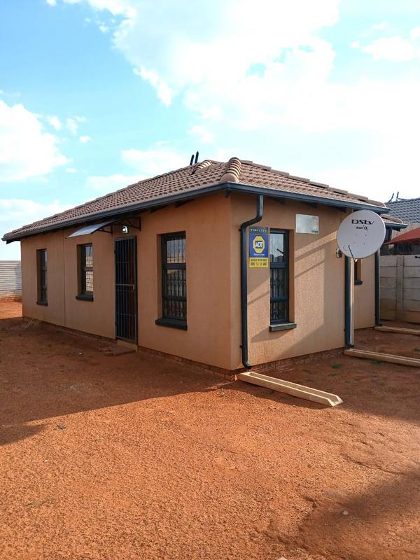 3 Bedroom Property for Sale in Protea Glen Gauteng