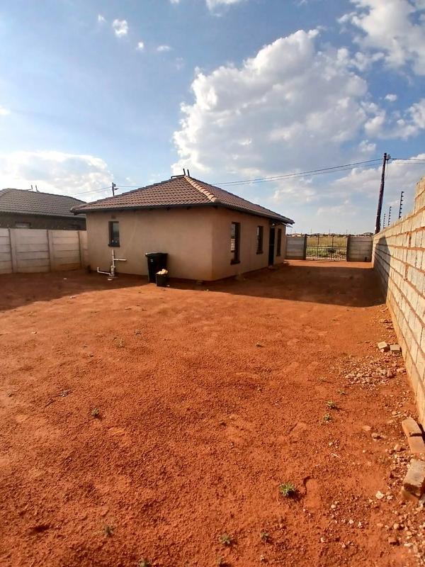 3 Bedroom Property for Sale in Protea Glen Gauteng