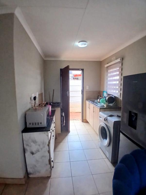 3 Bedroom Property for Sale in Protea Glen Gauteng