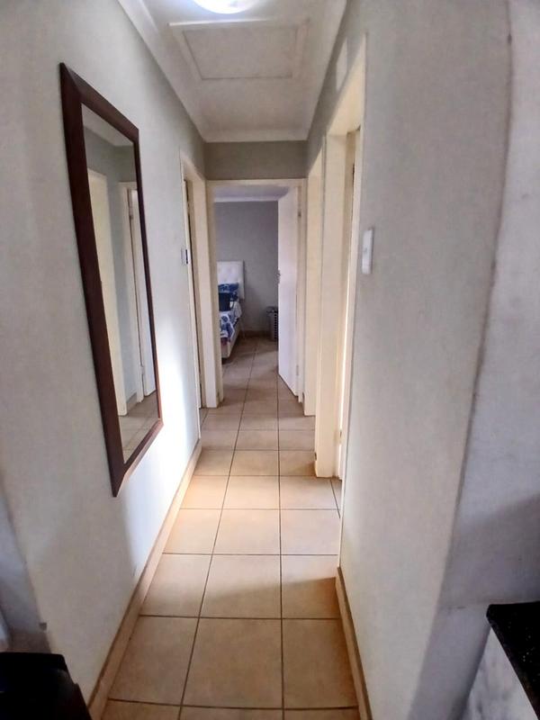 3 Bedroom Property for Sale in Protea Glen Gauteng