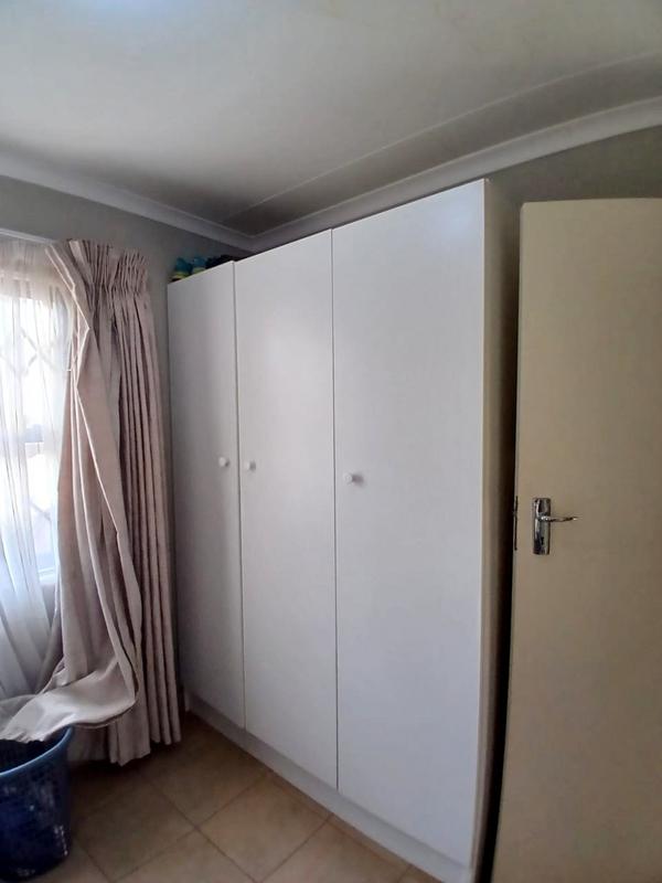 3 Bedroom Property for Sale in Protea Glen Gauteng