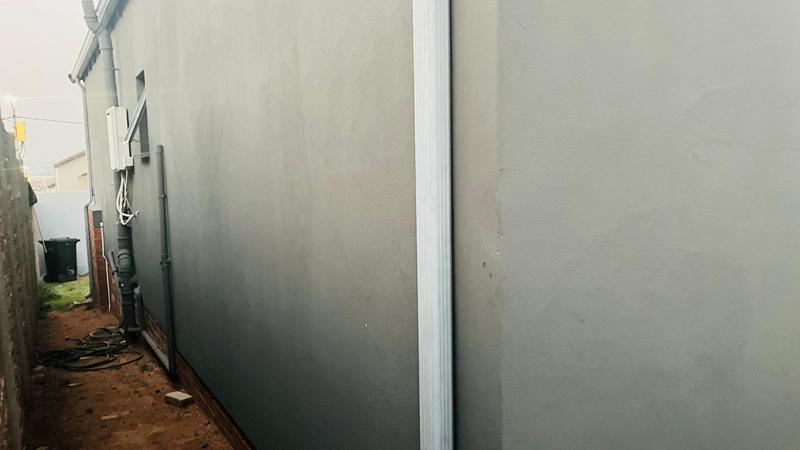 2 Bedroom Property for Sale in South Hills Gauteng