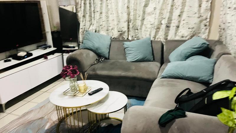 2 Bedroom Property for Sale in South Hills Gauteng