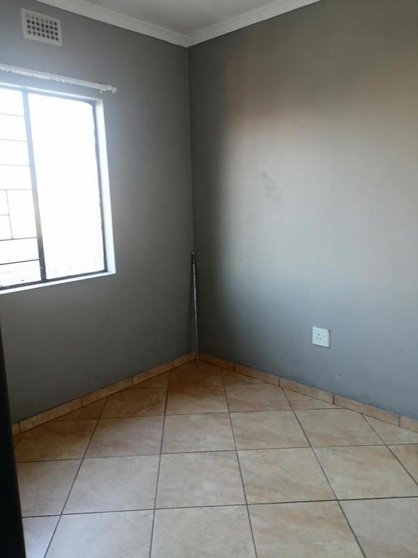 2 Bedroom Property for Sale in Jabulani Gauteng