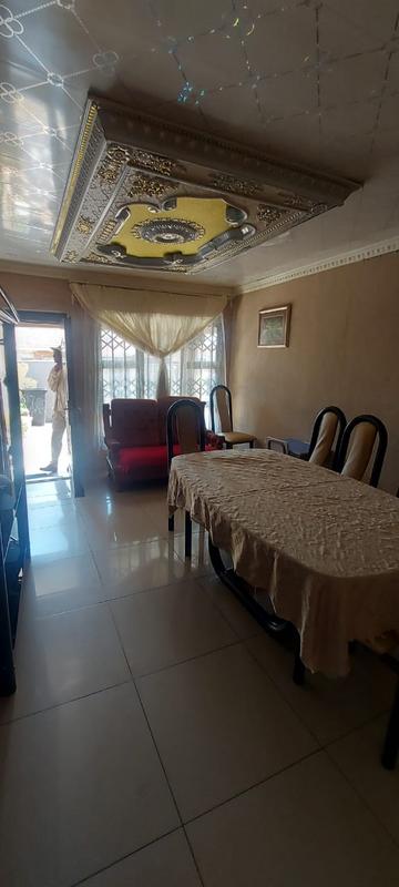 3 Bedroom Property for Sale in Protea Glen Gauteng