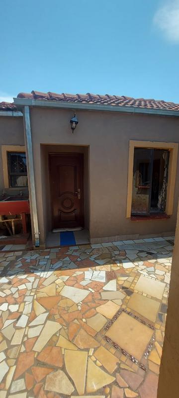 3 Bedroom Property for Sale in Protea Glen Gauteng