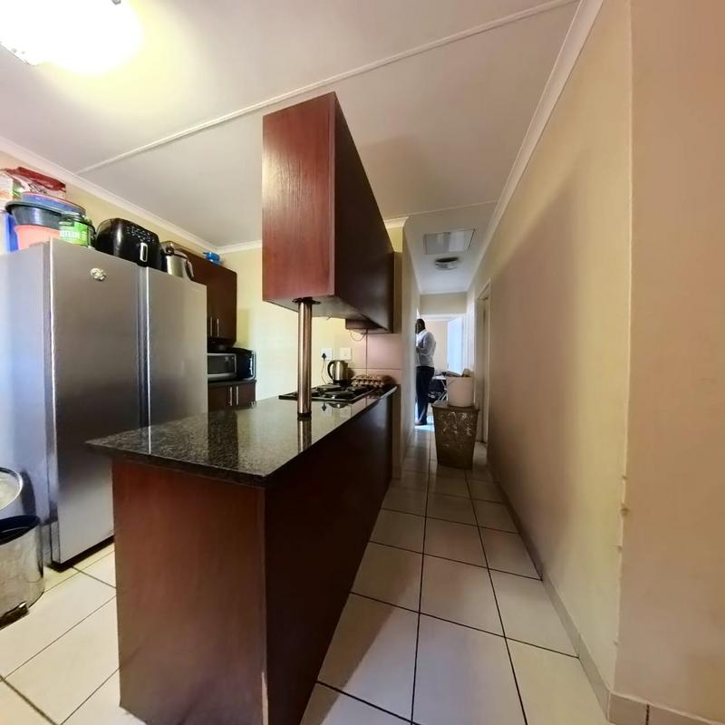 3 Bedroom Property for Sale in Kosmosdal Gauteng