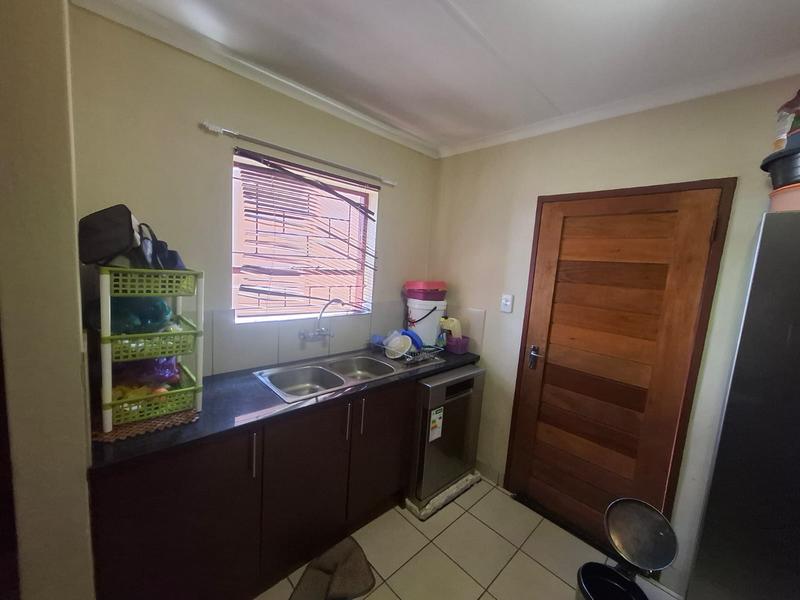 3 Bedroom Property for Sale in Kosmosdal Gauteng