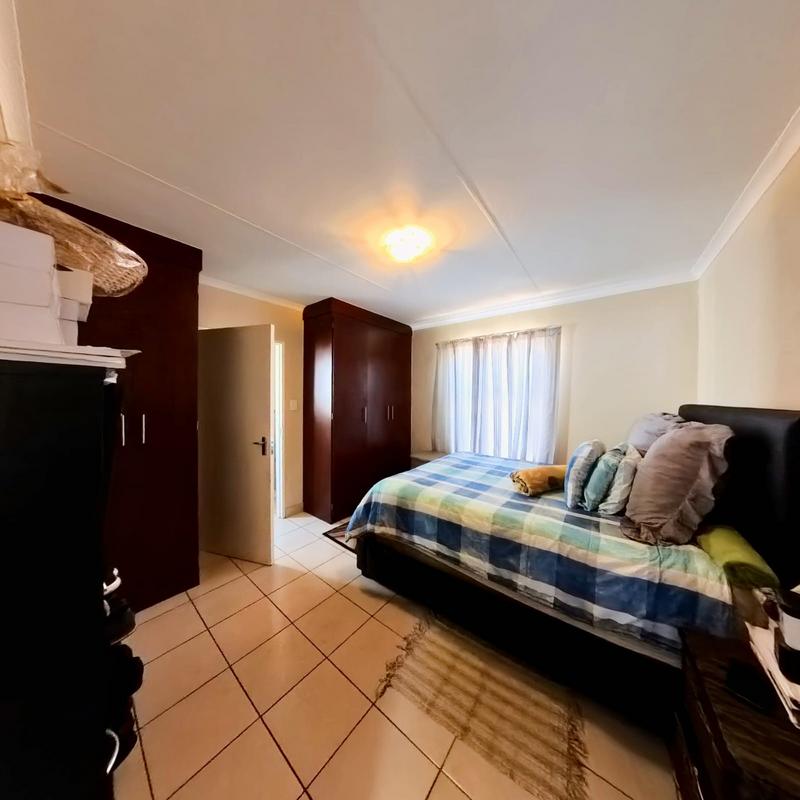 3 Bedroom Property for Sale in Kosmosdal Gauteng