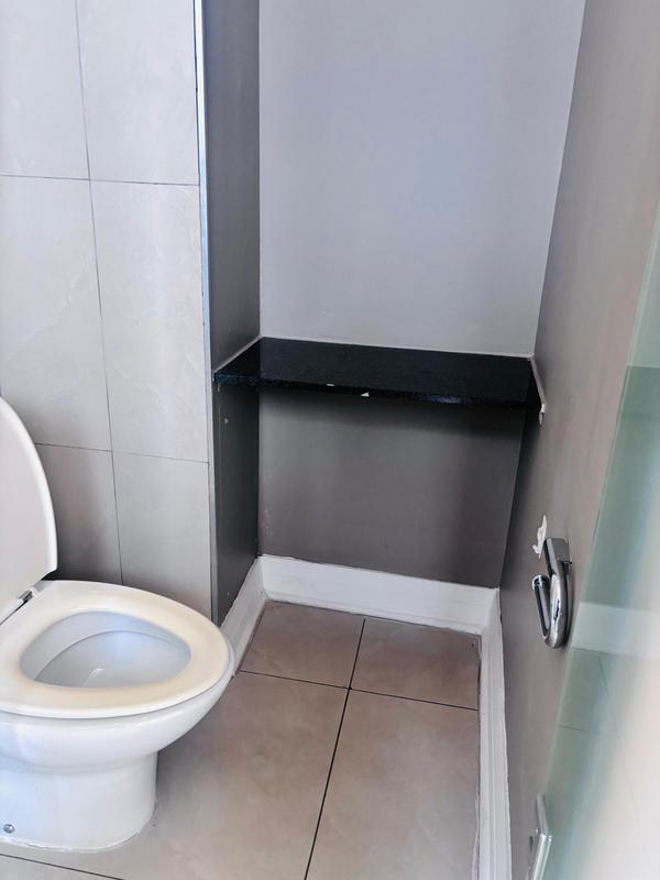 2 Bedroom Property for Sale in Sandown Gauteng