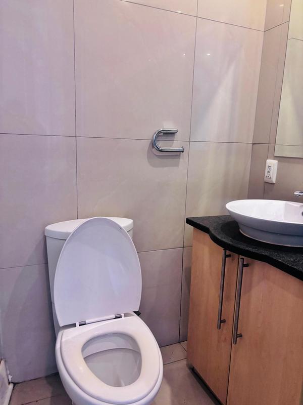 2 Bedroom Property for Sale in Sandown Gauteng