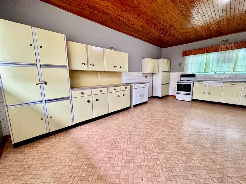 4 Bedroom Property for Sale in Vanderbijlpark CW 4 Gauteng