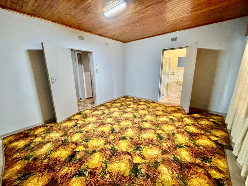 4 Bedroom Property for Sale in Vanderbijlpark CW 4 Gauteng