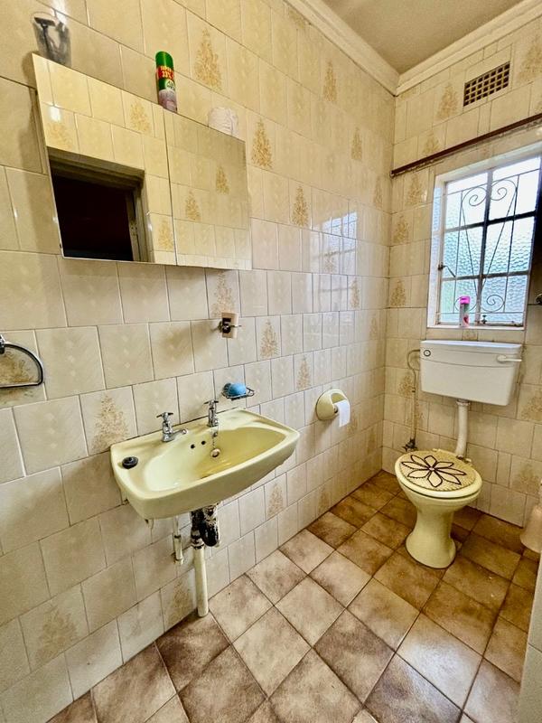 4 Bedroom Property for Sale in Vanderbijlpark CW 4 Gauteng