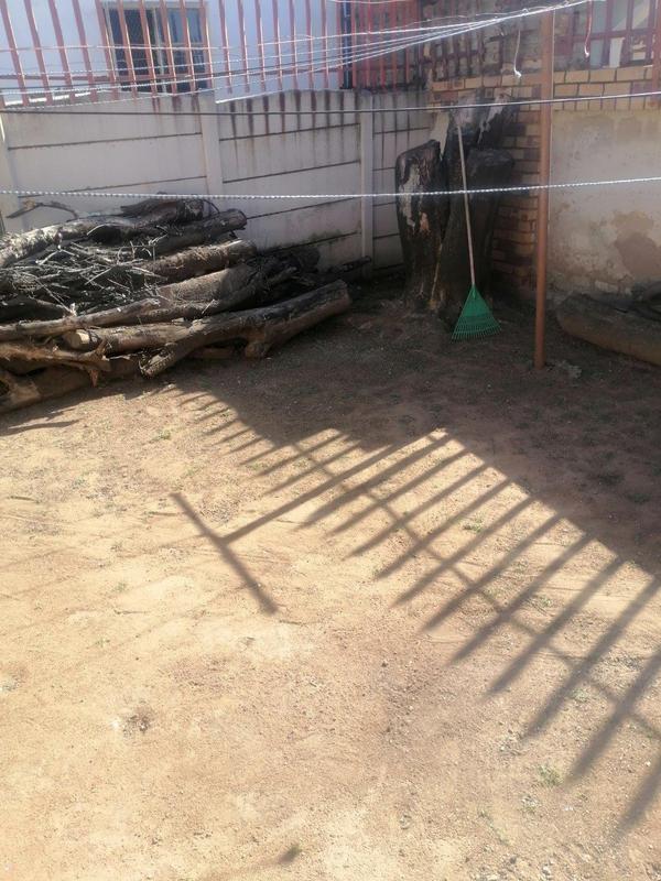 4 Bedroom Property for Sale in Rosettenville Gauteng