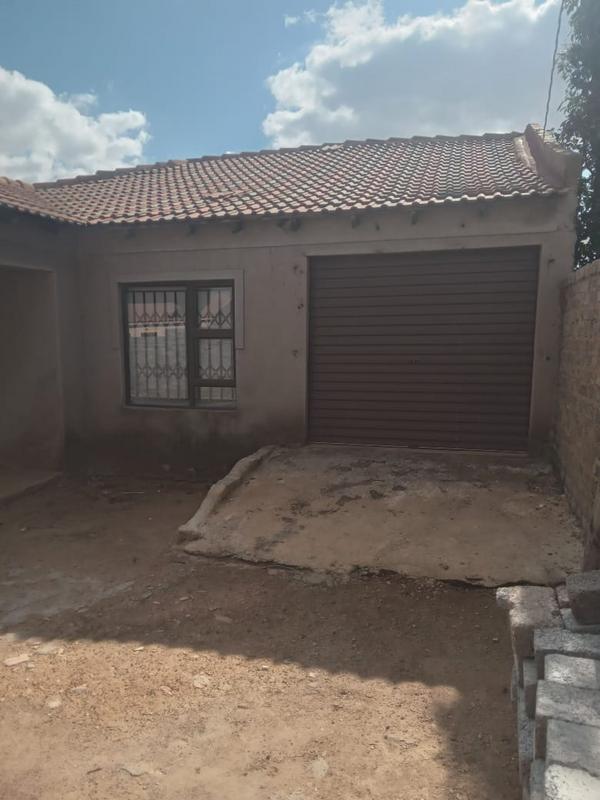 3 Bedroom Property for Sale in Orange Farm Gauteng