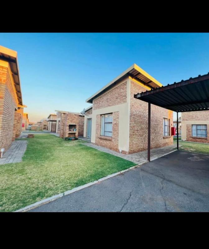 3 Bedroom Property for Sale in Bonanne Gauteng