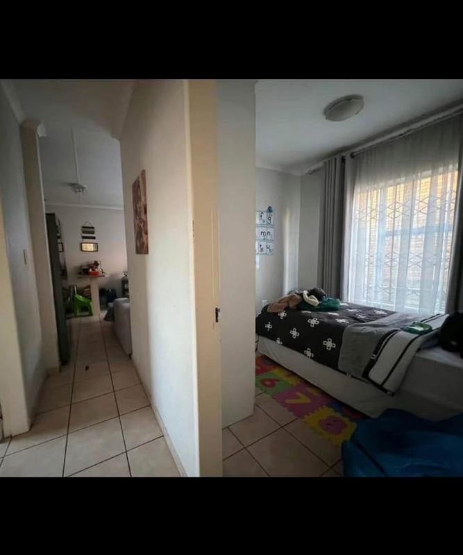 3 Bedroom Property for Sale in Bonanne Gauteng