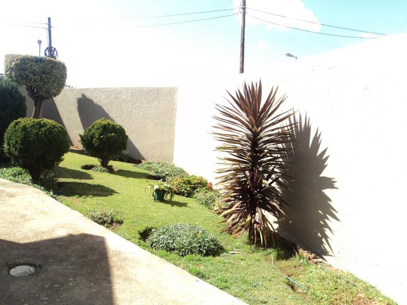 3 Bedroom Property for Sale in Dobsonville Ext 3 Gauteng