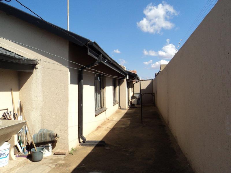 3 Bedroom Property for Sale in Dobsonville Ext 3 Gauteng