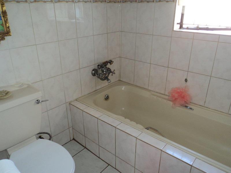 3 Bedroom Property for Sale in Dobsonville Ext 3 Gauteng