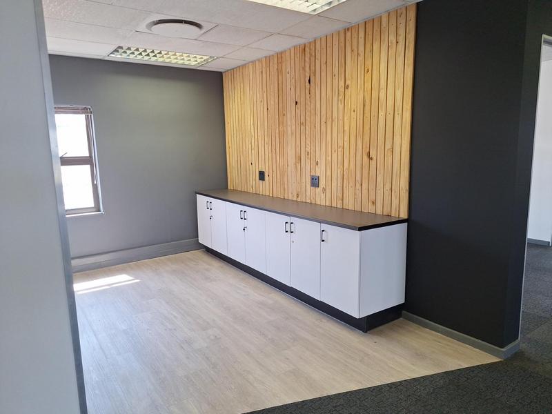 To Let commercial Property for Rent in Route 21 Business Park Gauteng