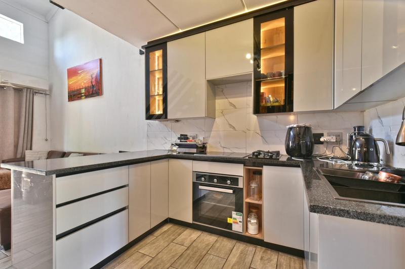 2 Bedroom Property for Sale in Honeydew Gauteng