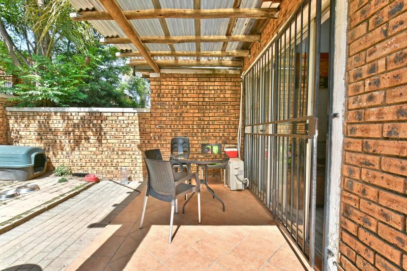 2 Bedroom Property for Sale in Honeydew Gauteng