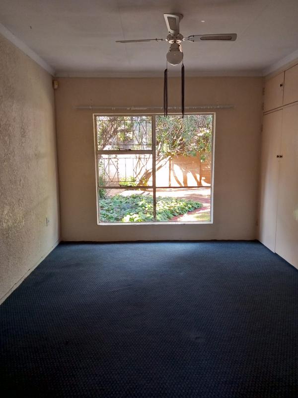 To Let 3 Bedroom Property for Rent in Petersfield Gauteng