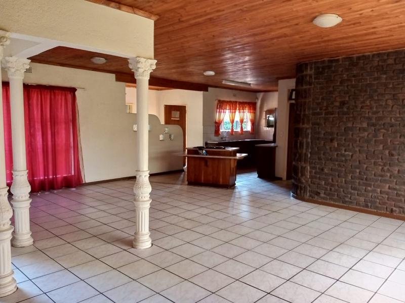 To Let 3 Bedroom Property for Rent in Petersfield Gauteng