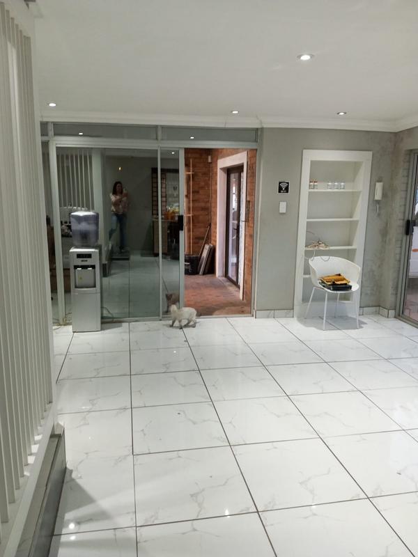 To Let 3 Bedroom Property for Rent in Petersfield Gauteng