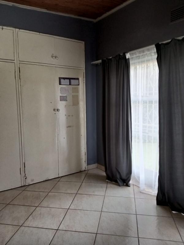 To Let 3 Bedroom Property for Rent in Petersfield Gauteng
