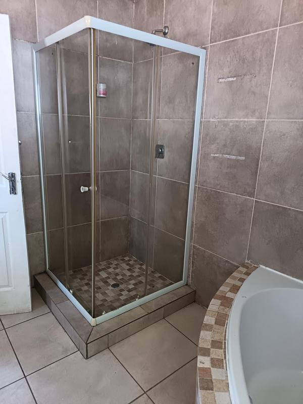 To Let 0 Bedroom Property for Rent in Buccleuch Gauteng