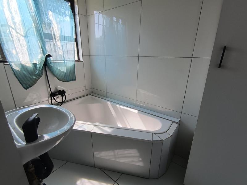 4 Bedroom Property for Sale in Gerdview Gauteng