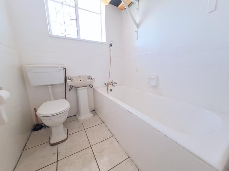 1 Bedroom Property for Sale in Primrose Gauteng