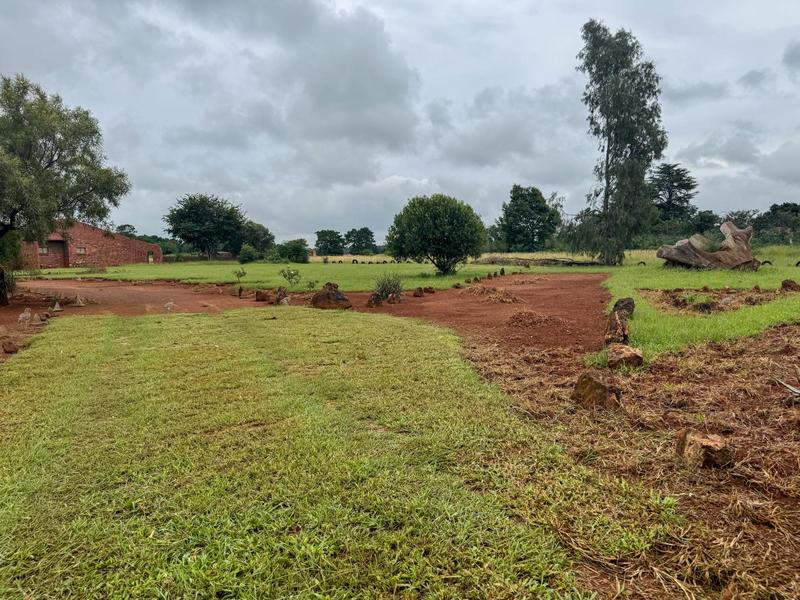 4 Bedroom Property for Sale in Zuurbekom Gauteng