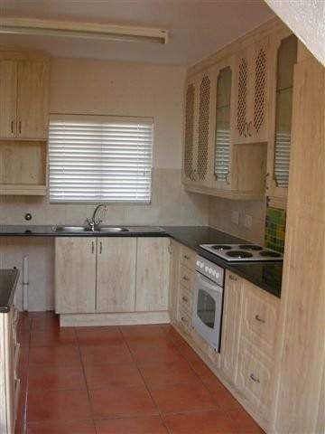 To Let 2 Bedroom Property for Rent in Pineslopes Gauteng