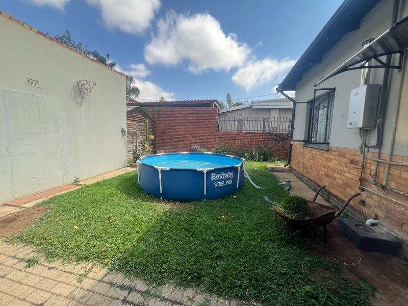 3 Bedroom Property for Sale in Villieria Gauteng