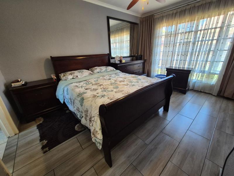 3 Bedroom Property for Sale in New Redruth Gauteng