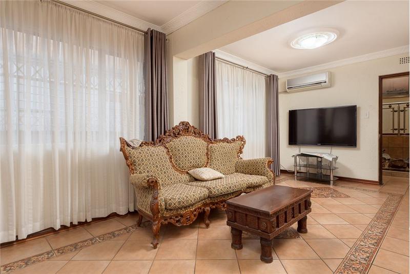 5 Bedroom Property for Sale in Bassonia Gauteng