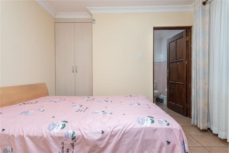 5 Bedroom Property for Sale in Bassonia Gauteng