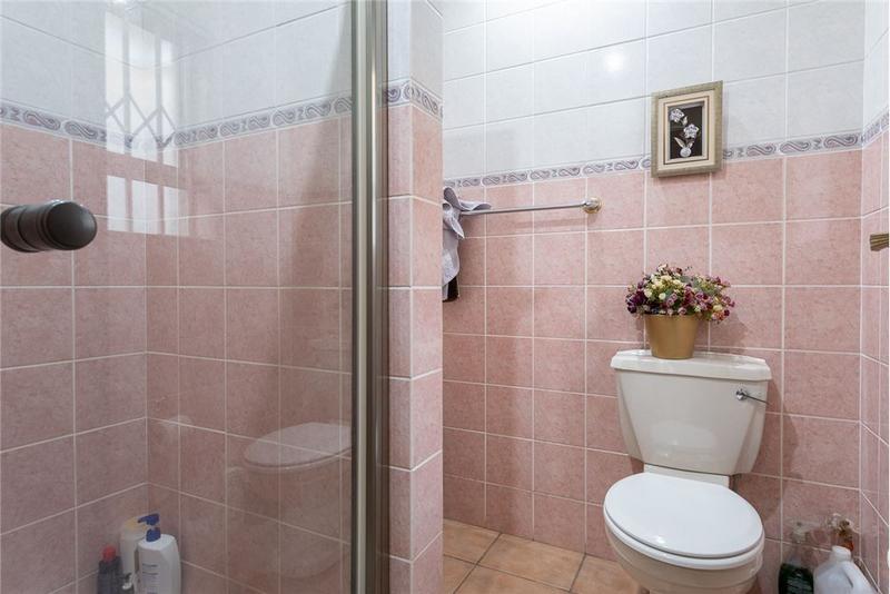 5 Bedroom Property for Sale in Bassonia Gauteng