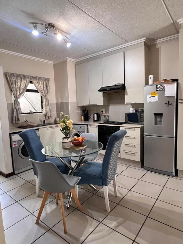 To Let 2 Bedroom Property for Rent in Beverley Gauteng