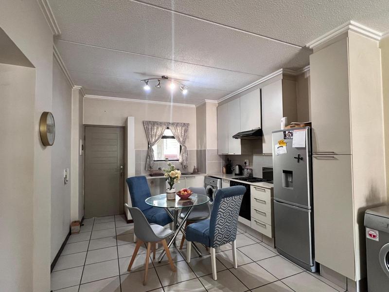 To Let 2 Bedroom Property for Rent in Beverley Gauteng