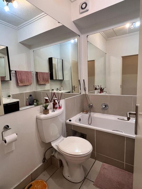 To Let 2 Bedroom Property for Rent in Beverley Gauteng